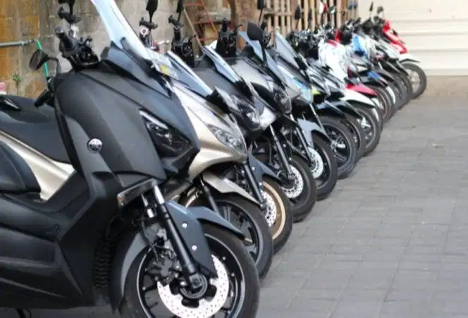 SEWA SEPEDA MOTOR MURAH BUAT GRAB ATAU GOJEK HARIAN