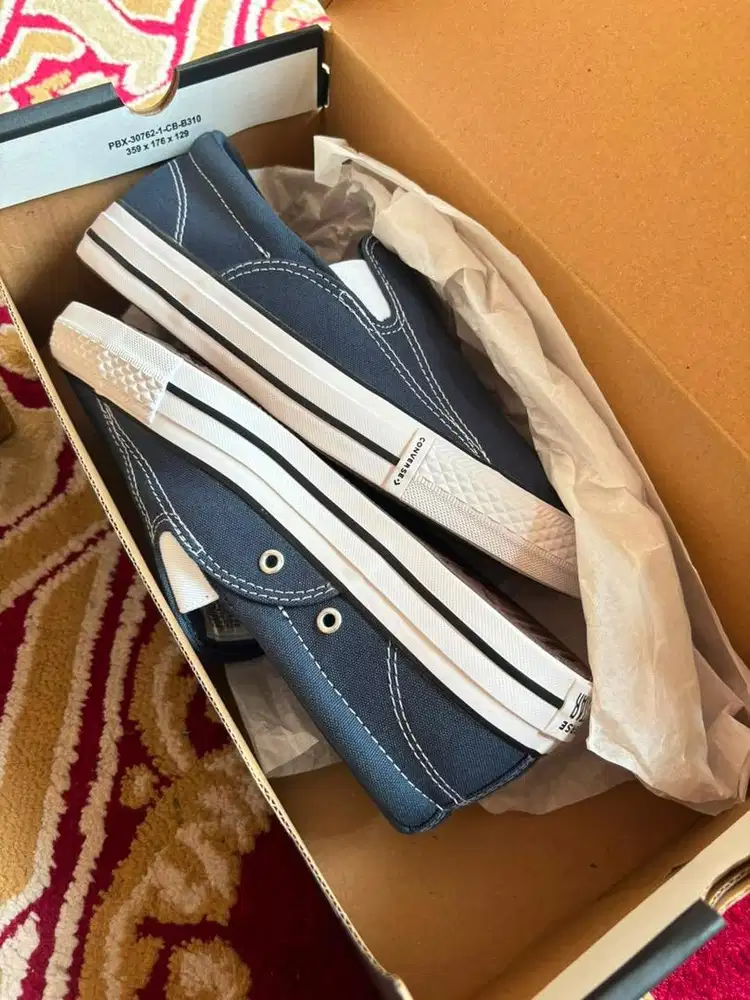Sepatu Converse