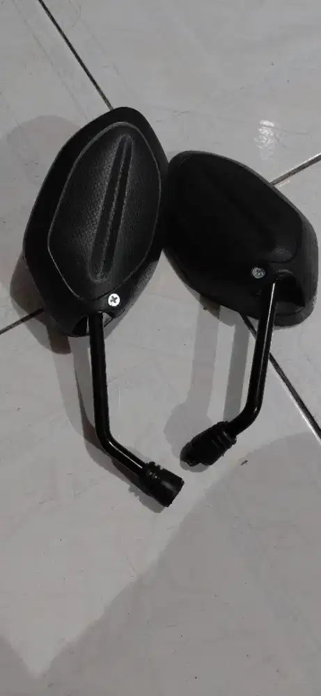 Spion Motor Kaca Bening