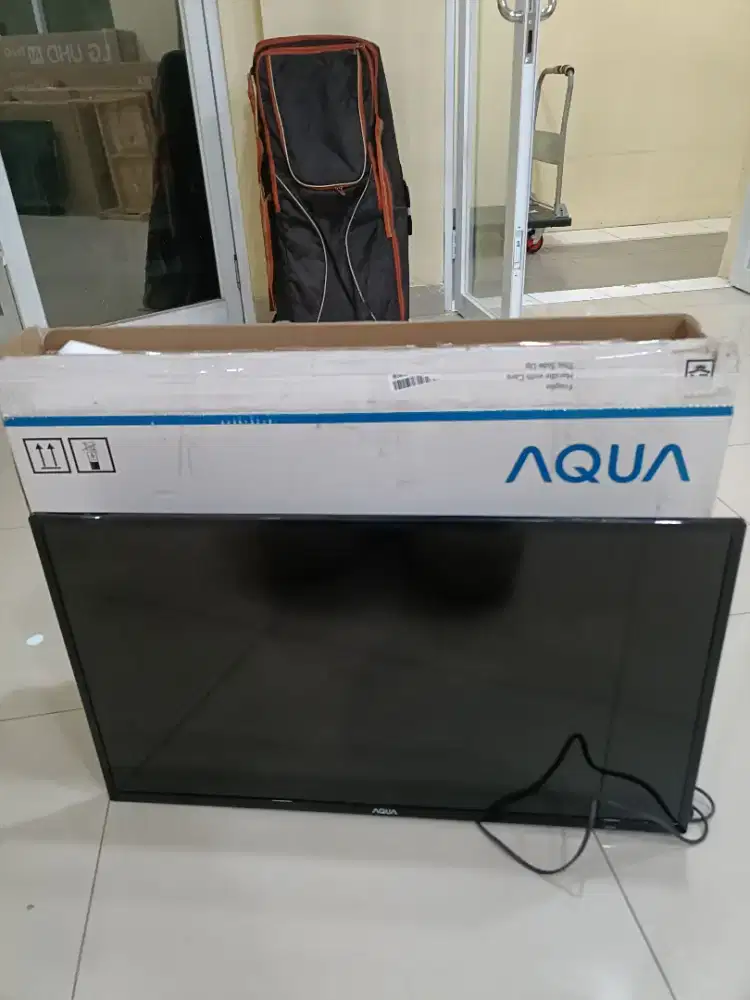 Jual tv LED 32in analog merk aqua
