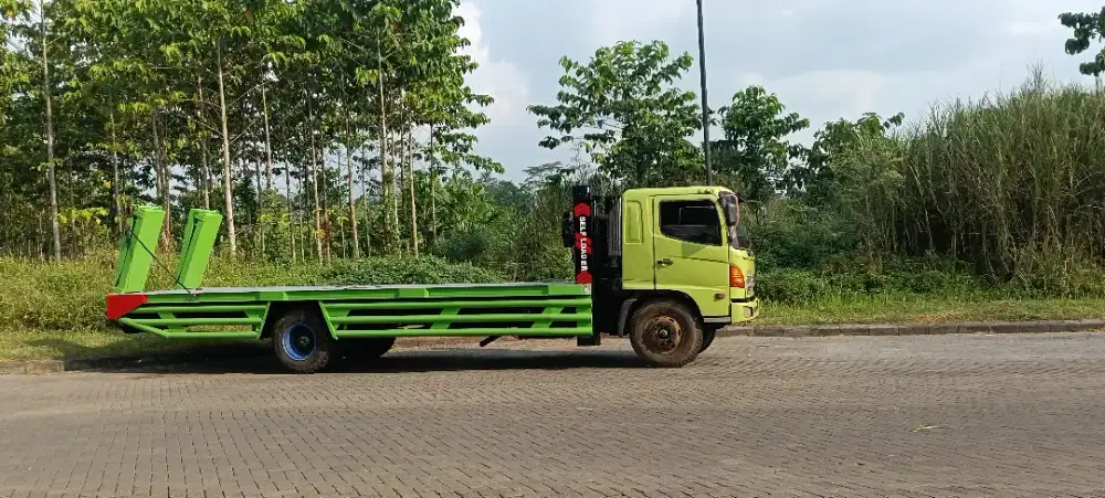Hino TI 260 Safloader