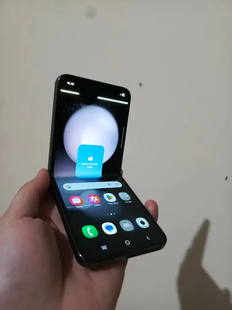 Samsung z flip 5 256gb minus