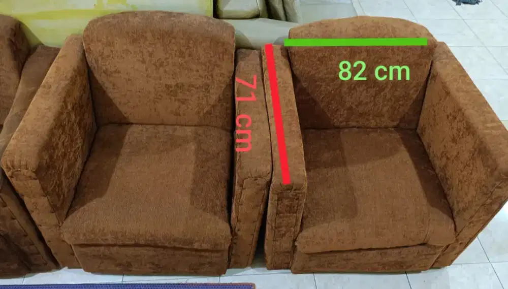 sofa bekas sesuai gambar
