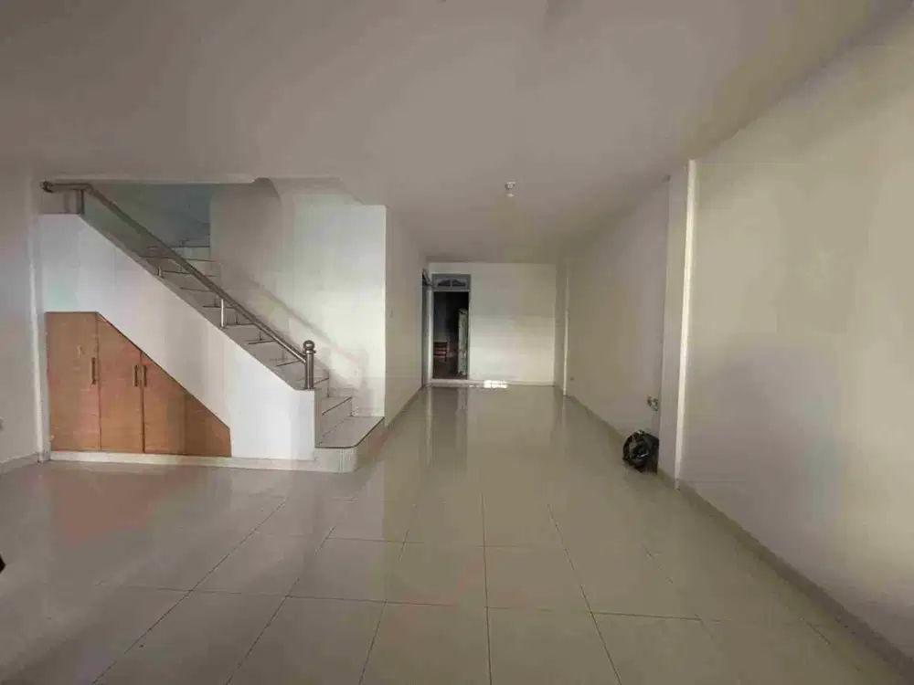 Sewa Rumah Taman Palem Lestari