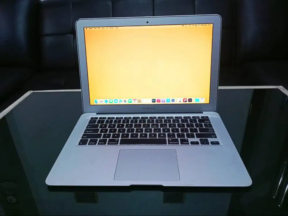 Apple MacBook Air 2017 | Tipis Ringan | Cocok WFH & Editing Ringan