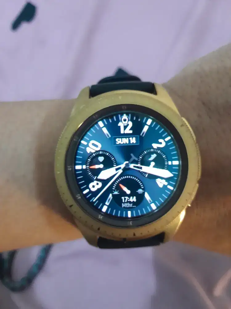 Jam smartwatch SAMSUNG GALAXY WATCH ROSE GOLD ORIGINAL JUAL CEPAT AJA