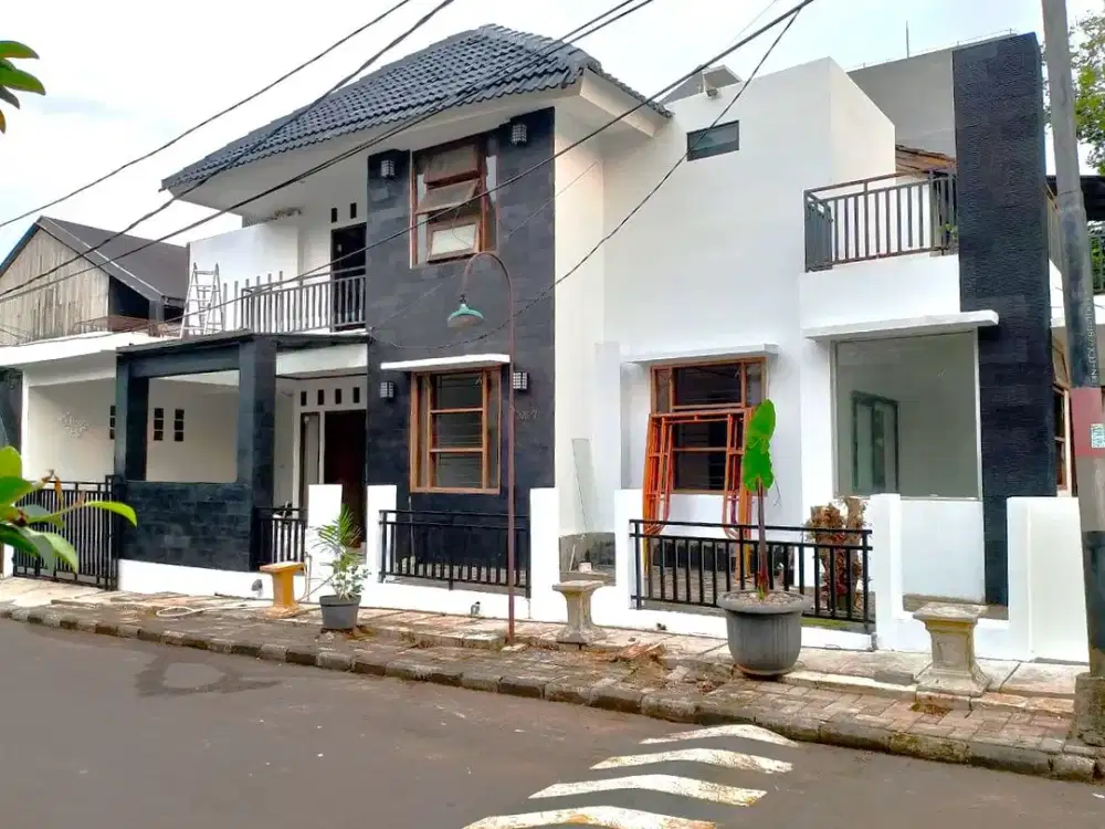 Jual Cepat Rumah Hook Bintaro Sektor 3A - 3M turun dari 3,8M - 2 Lantai 176/236 - Balkon Luas - Mandar XIV