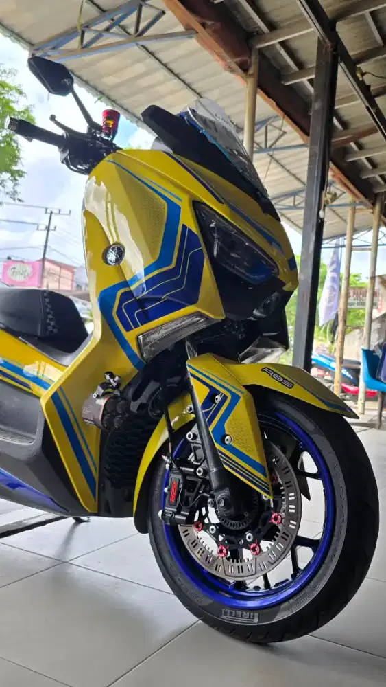 Yamaha XMax Spec Touring