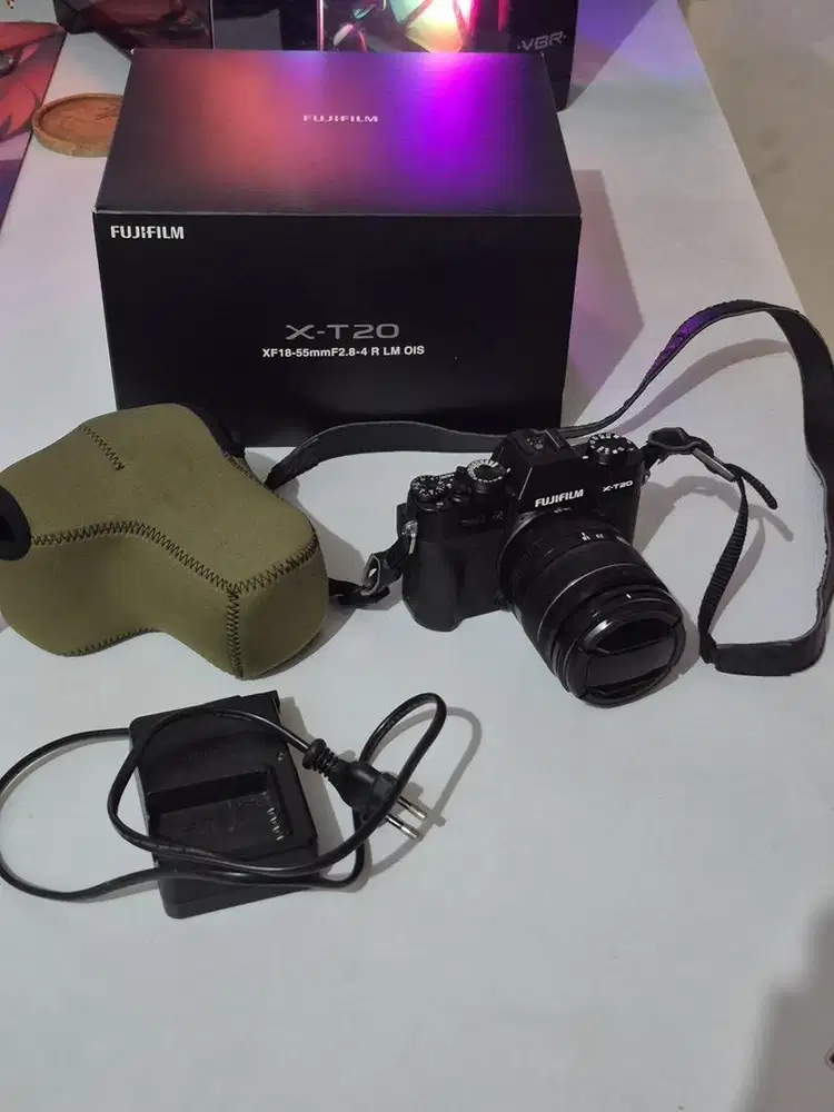 Fuji X-T20 Mirrorless Kit Preloved