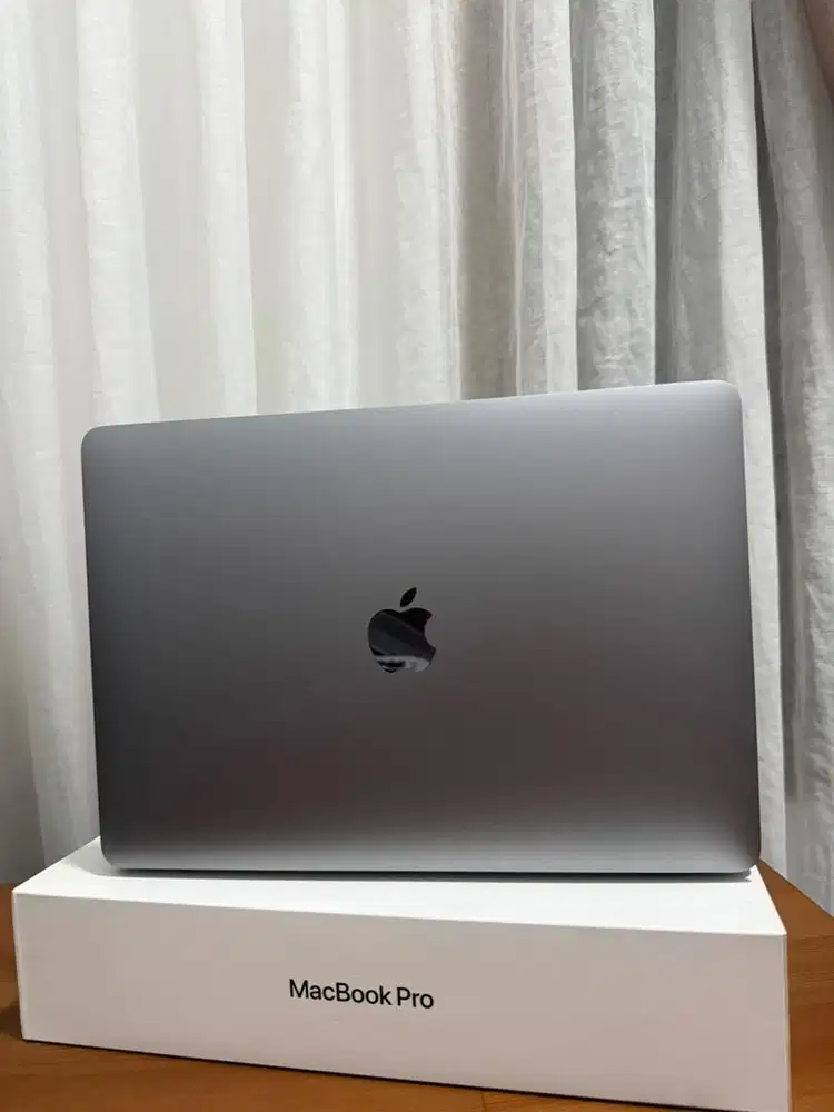 MacBook Pro 13 Inch Space Gray 256GB