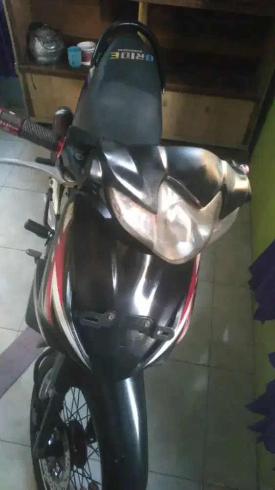 D jual motor honda revo 2009