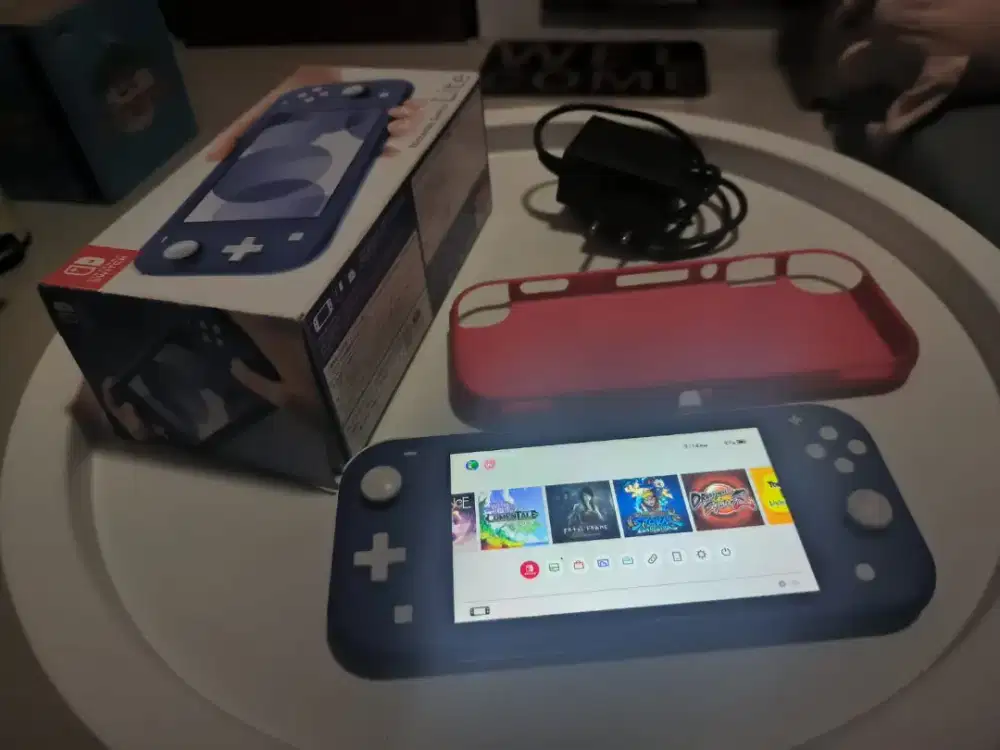 Jual/TT Nintendo Switch Lite 128gb Full Games Lengkap Siap Pake