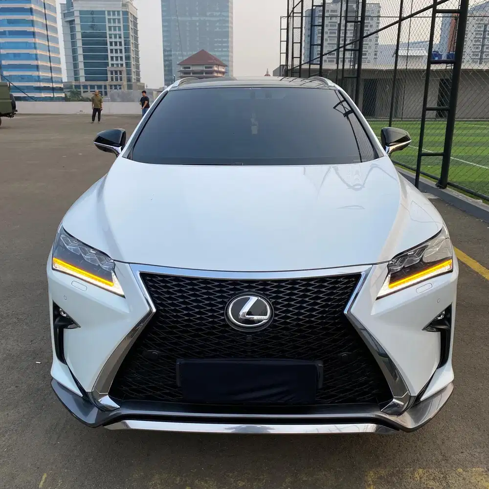 [ Nik 2017 ] Lexus RX200T F-Sport 2017 Putih Panoramic