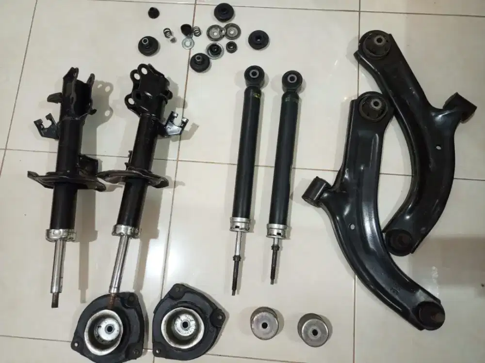 PARTS COPOTAN GRAND LIVINA L10