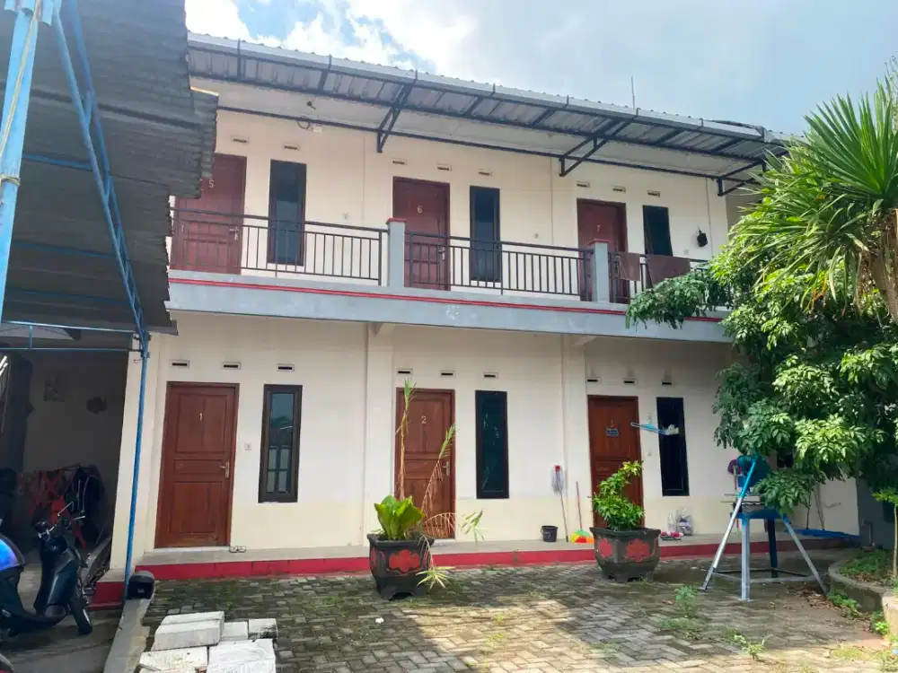 KOST aktif 17 kamar, cash flow 10jt per bulan barat Tugu