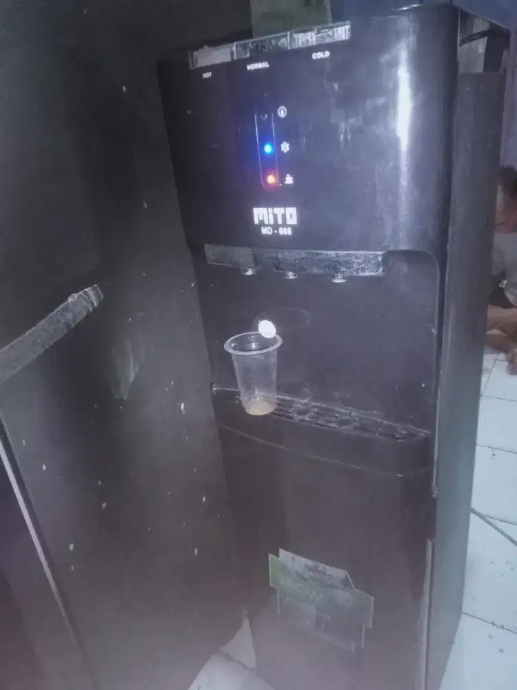 DI JUAL DISPENSER GALON BAWAH MERK MITO NORMAL SIAP PAKAI