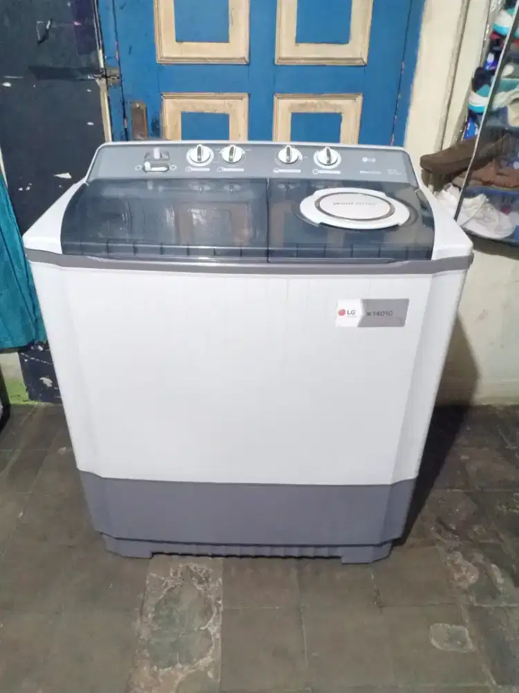 Jual mesin cuci LG 14 kg pencucian pengering kencang bisa di antar