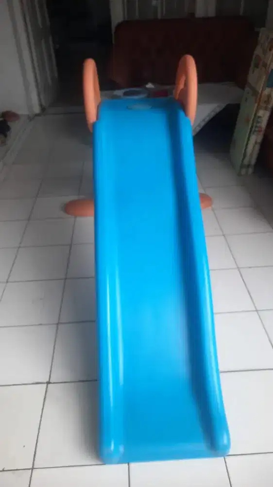 Perosotan anak merk Grow n up
