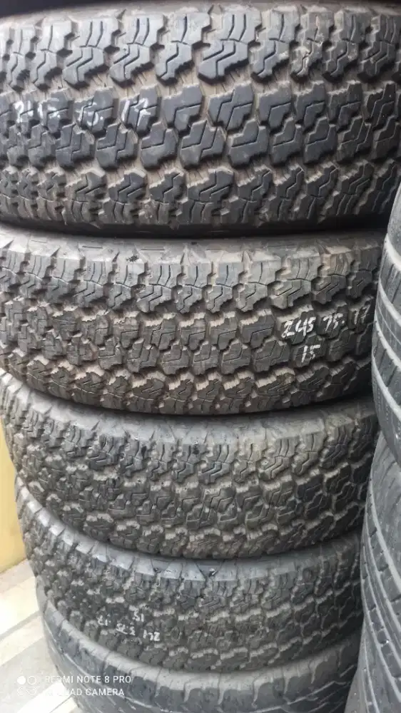 Ban rubicon  Goodyear ring 17 ukuran 245-75