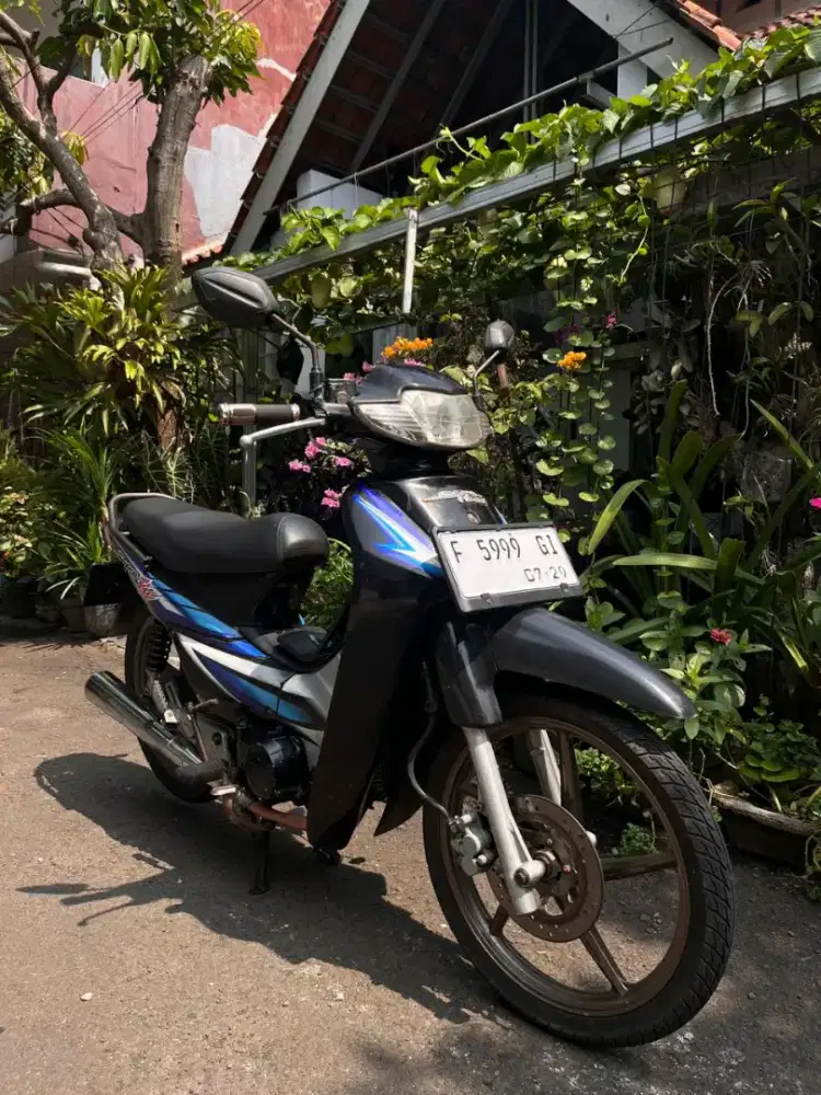 Honda Supra Fit tahun 2004