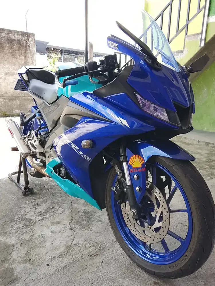 Yamaha R15 V3 2017