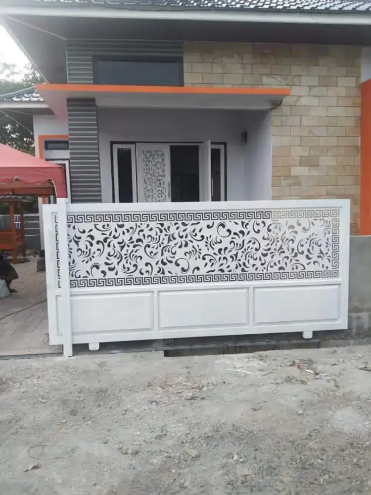 Pagar dan pintu gerbang plat cating laser