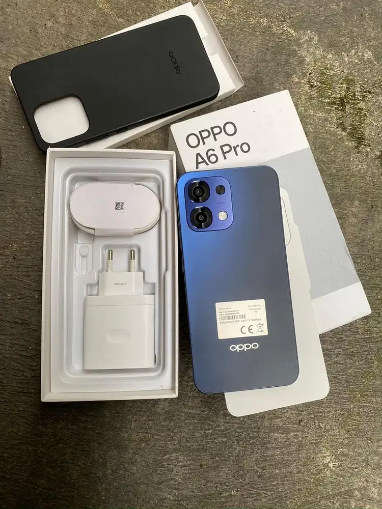 Oppo A6 pro 8+8/128 fulset ori