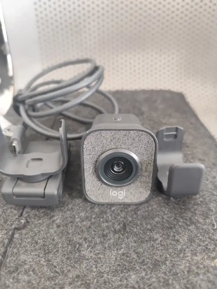 Webcam Logitech Streamcam FullHD 60 Fps Camera Streamer Meeting Zoom