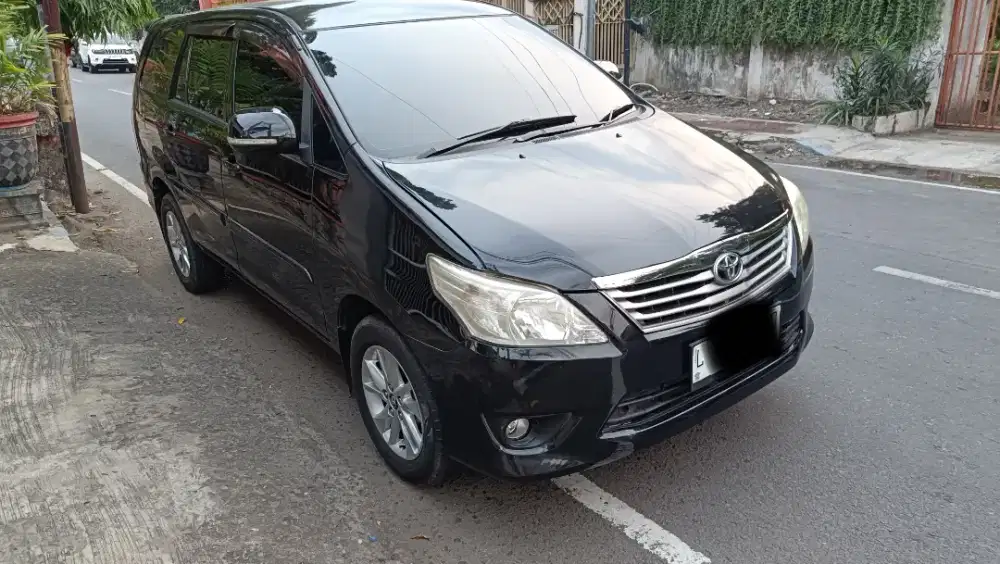 Grand Innova G 2.0 Bensin Matic Tahun 2011