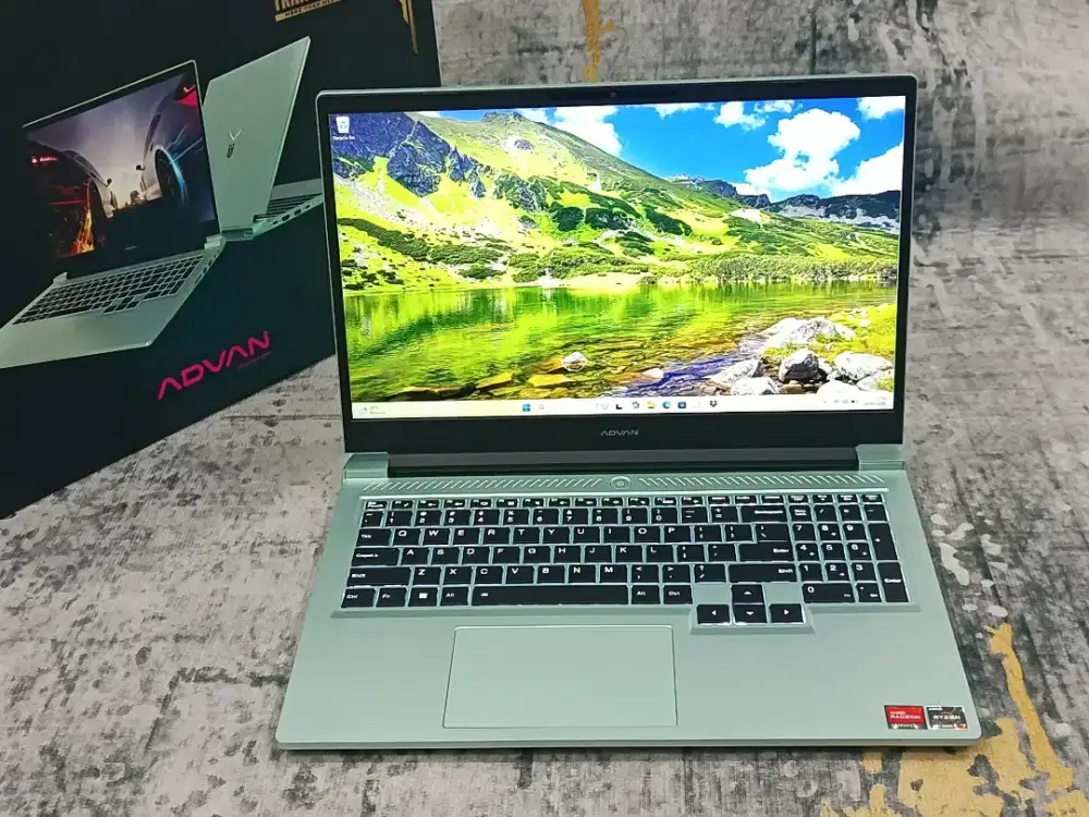 Advan PixWar Ryzen 7-6800H 16GB DDR5 512GB Full HD Fulset Like New