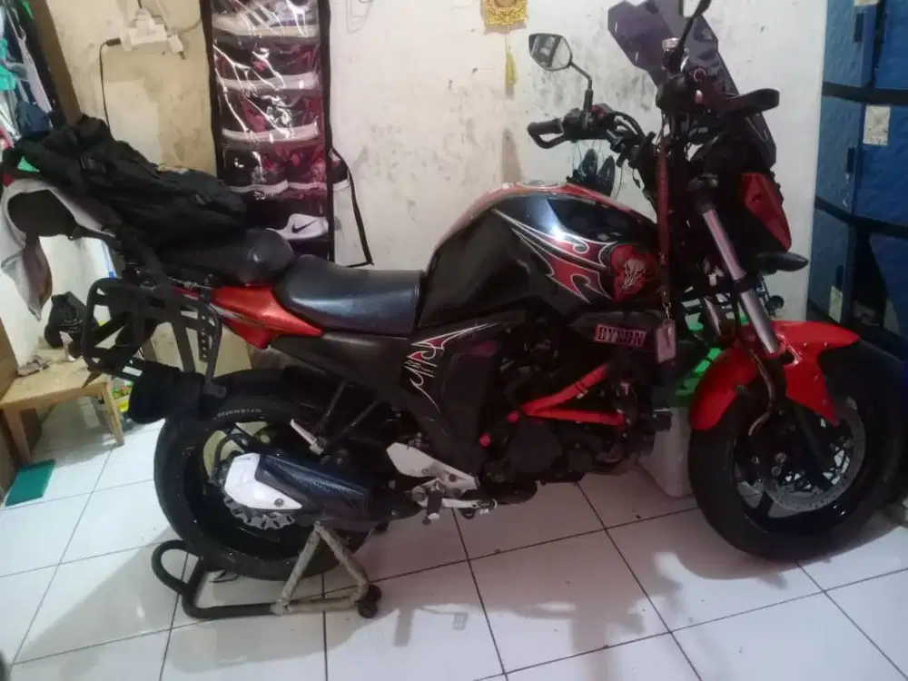 YAMAHA BYSON FI INJEKSI 2015