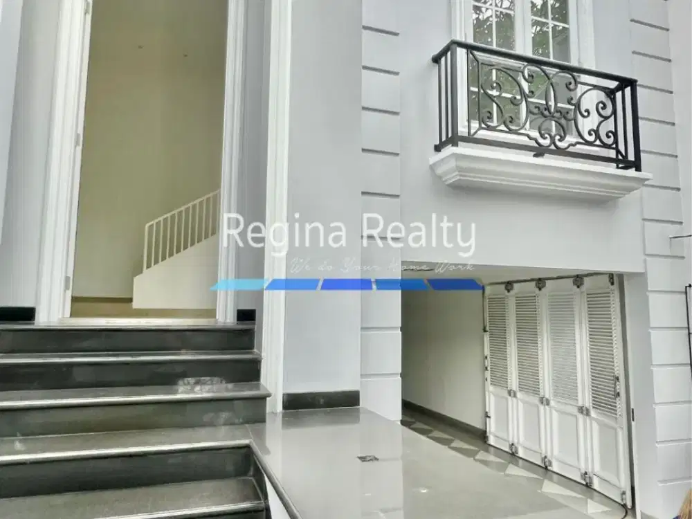 Rumah siap huni bisa untuk kantor di cilandak barat