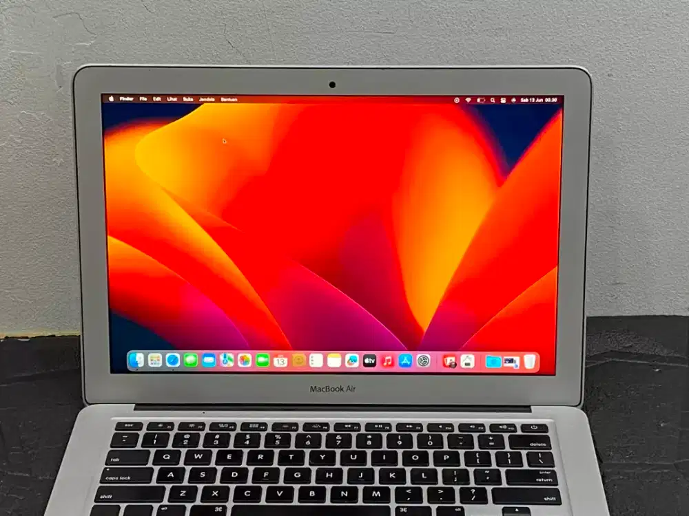 Macbook air 2015 (13 inch, Early 2015)