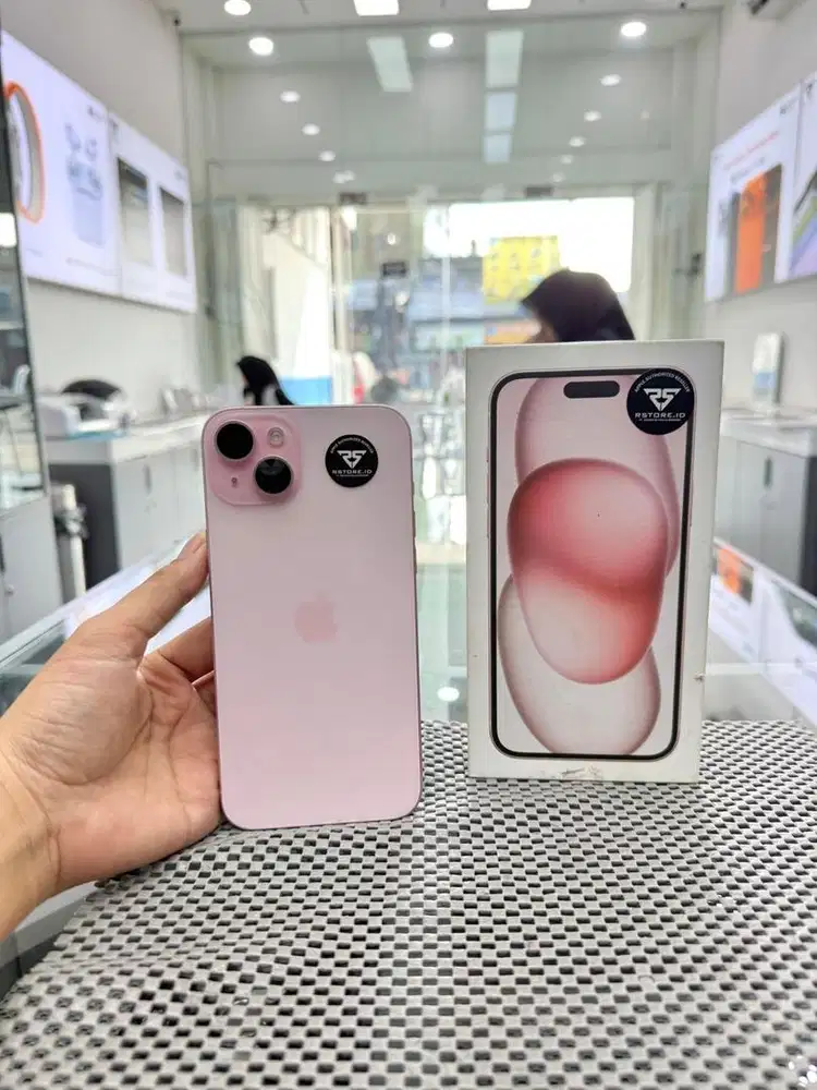 iPhone 15 plus 128gb Fullset,Ex Garansi Resmi Indonesia