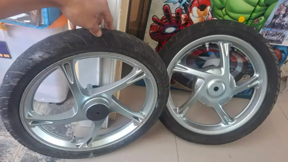 Velg mio ring 14 + ban keadaan baik
