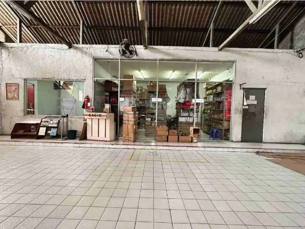 DISEWAKAN GEDUNG EKS BENGKEL MATRAMAN