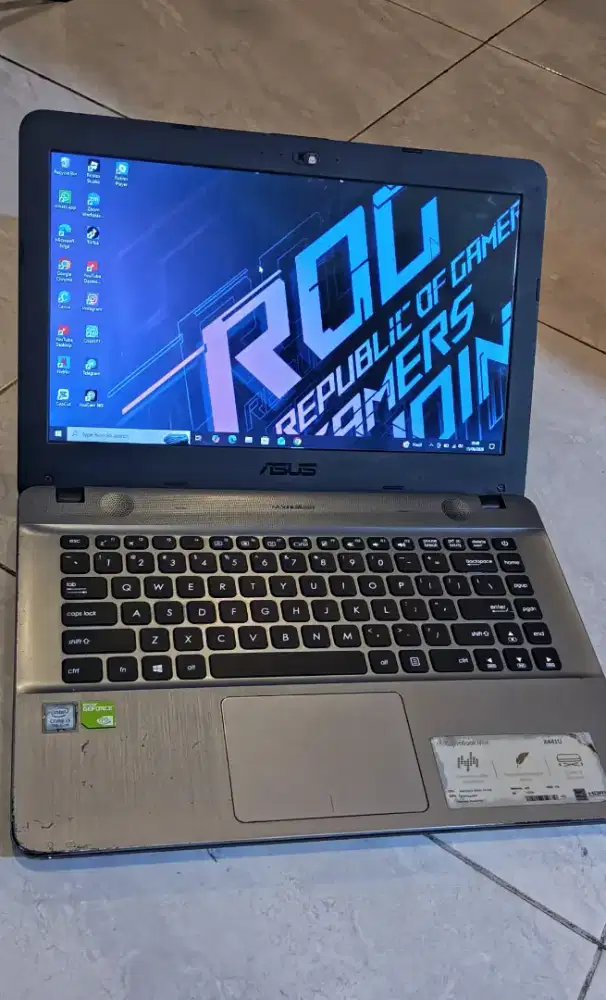 Asus vivo book max X441U core i3 gen 7 dual VGA