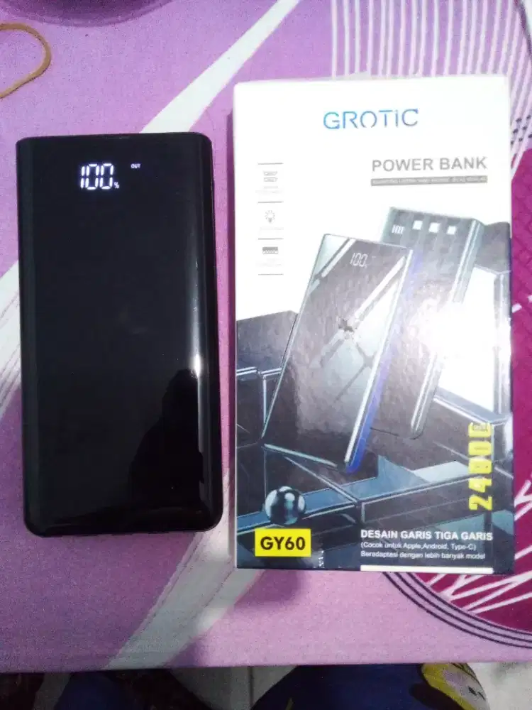 Power bank Grotic