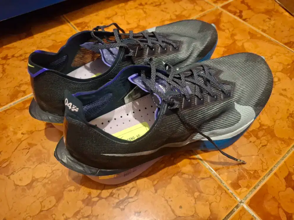Sepatu Nike Vaporfly 4 Blue