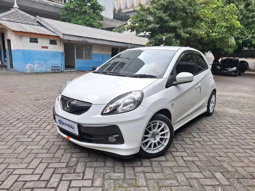 TDP 1 JUTA Honda Brio 1.2 E Bensin-AT 2015 Abu CXGOD