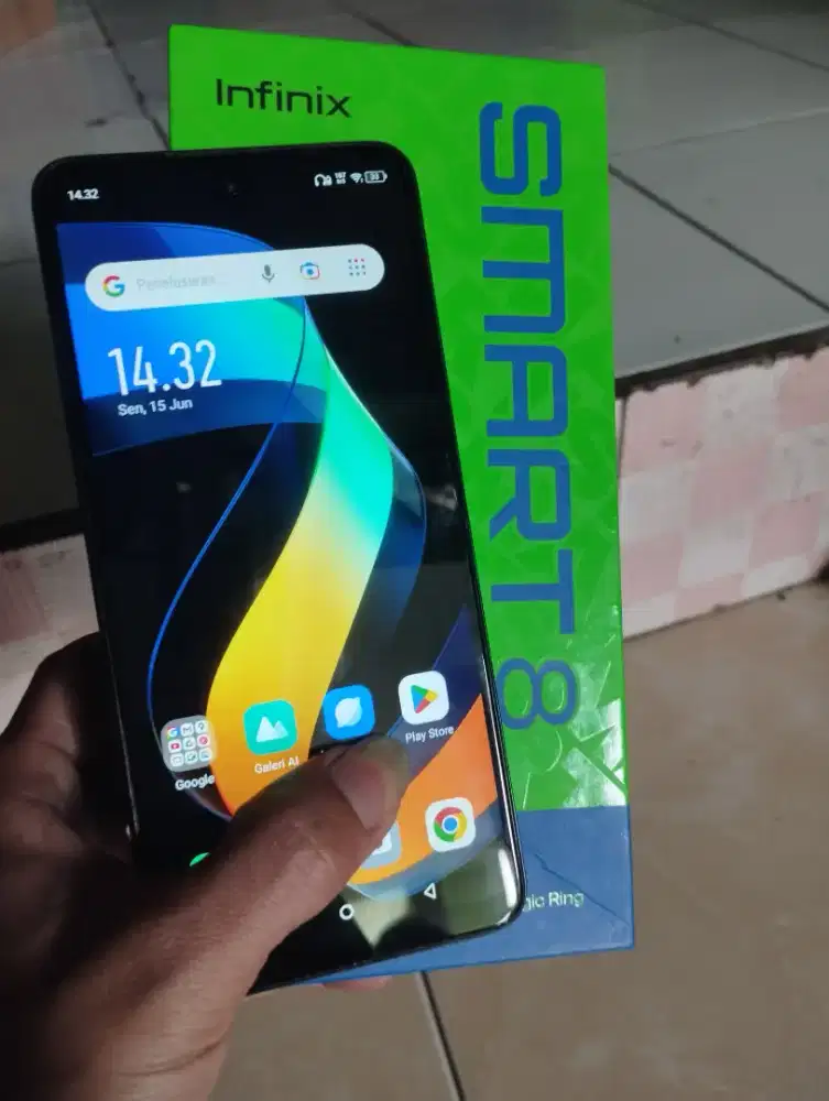 Infinix smart 8 ram 4+4/128 gb
