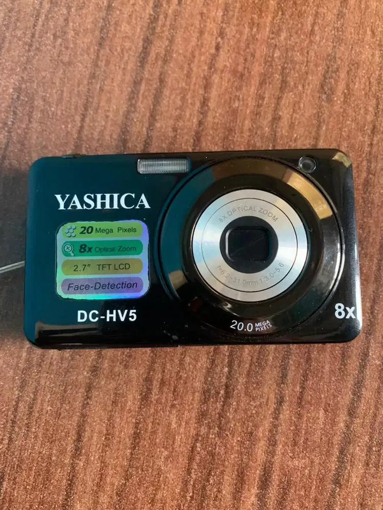 Kamera digital yashica