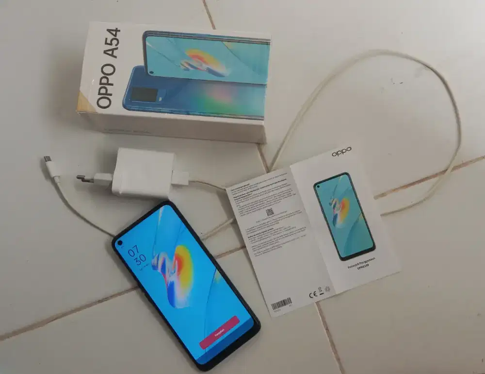 Handphone (HP) oppo A54