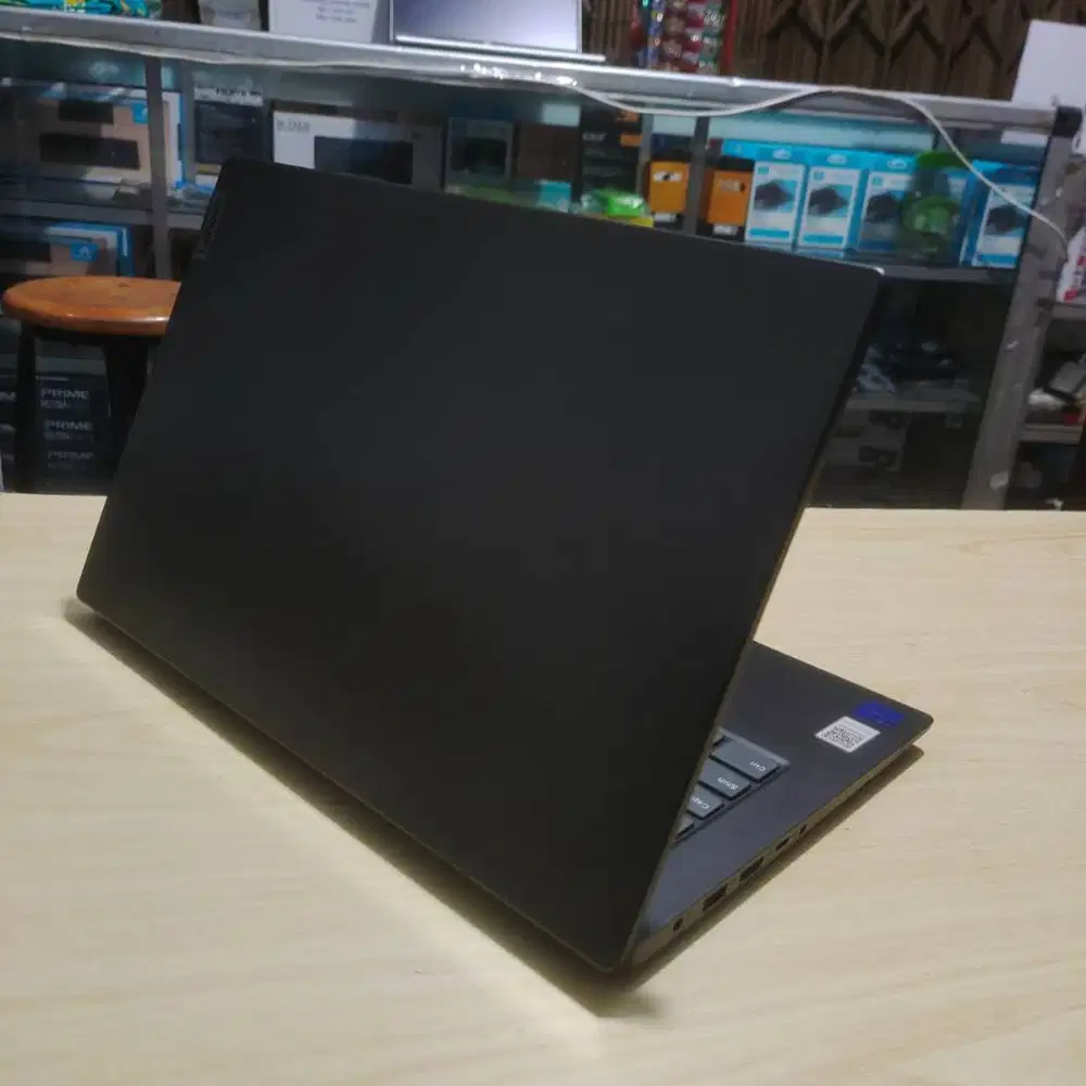 Laptop Lenovo Ideapad V14 Intel Core i7 Gen 11th ram 16gb SSD 512GB