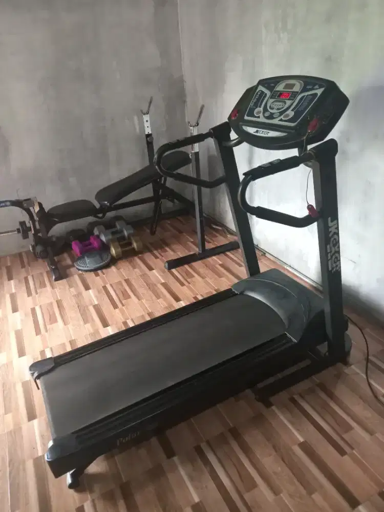 Treadmill JK Exer buatan Taiwan kondisi bekas