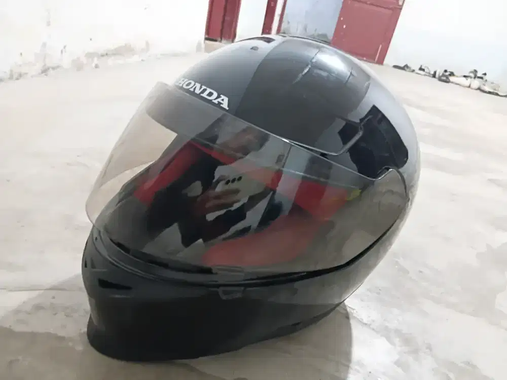 Helm Bekas 2 Bulan Masih Bagus dan Nyaman Dipakai