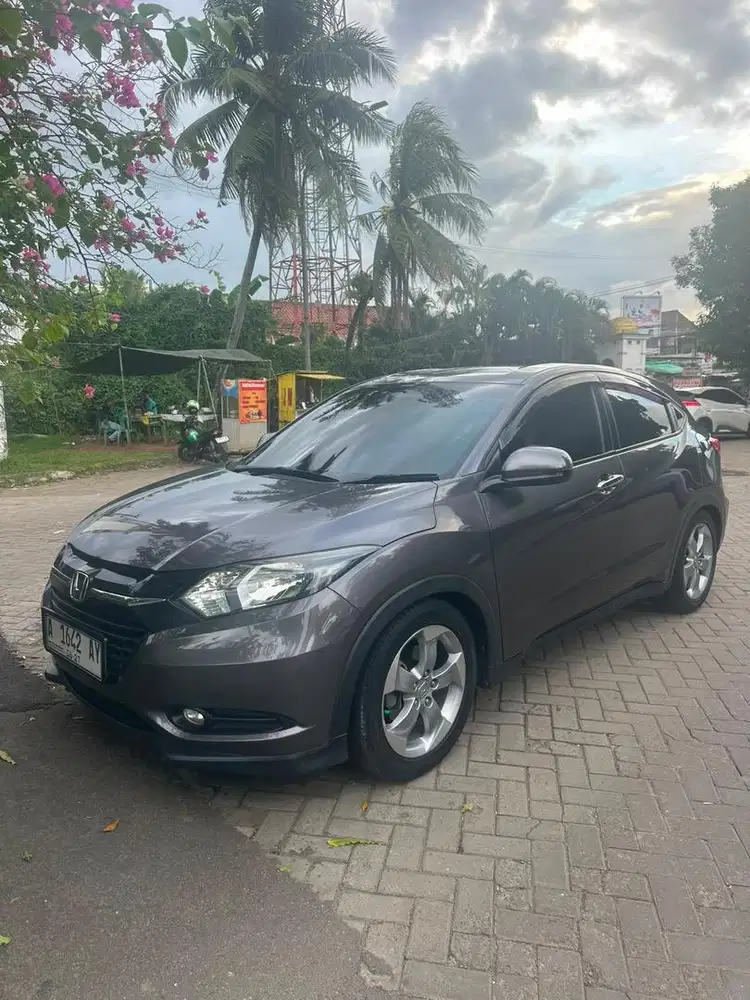 FORSALE HR-V TYPE E 2017