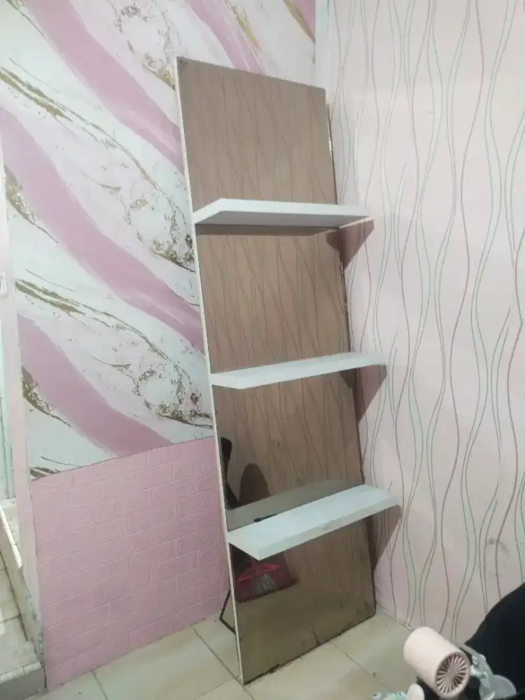 Cermin Rak bagus