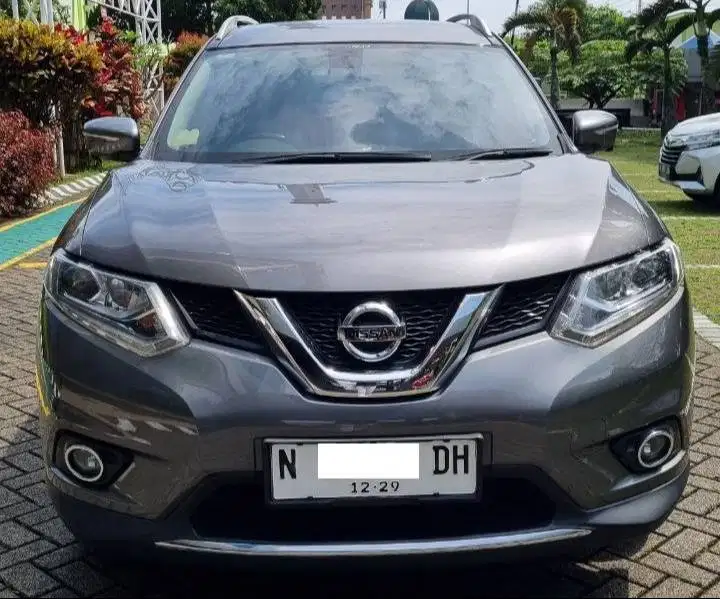 Dijual Langsung Pembeli : Nissan Xtrail T32 Terawat Orisinil