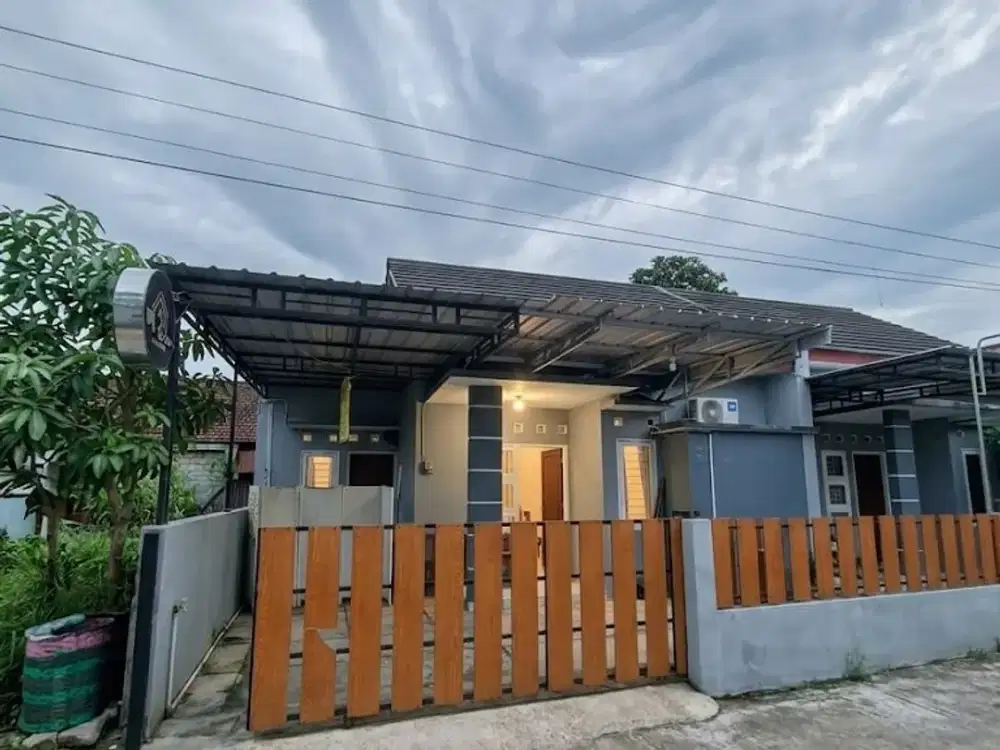 Rumah cantik minimalis harga super ekonomis dekat Kampus UAD Giwangan